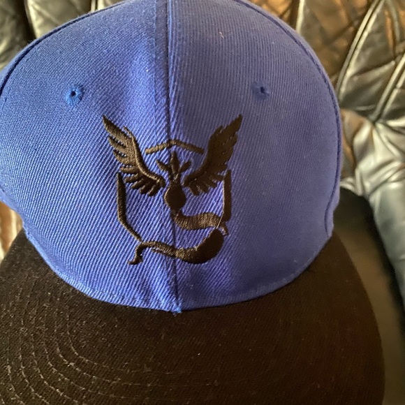 Pokémon Trainer Hat - Picture 5 of 9